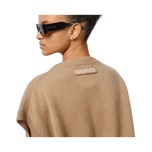 Fine cashmere top