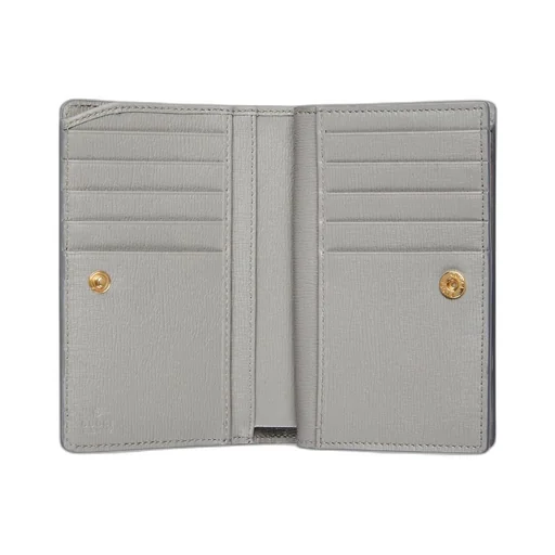 Zip around wallet with Gucci script
