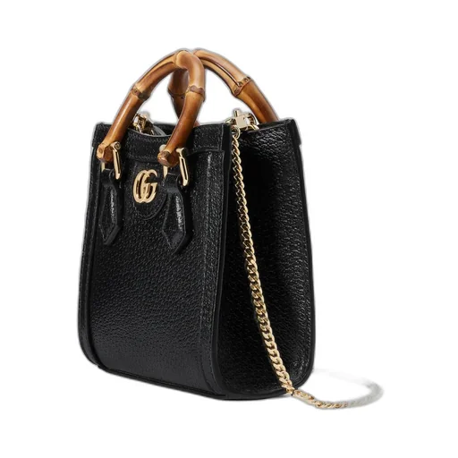 Gucci Diana super mini bag