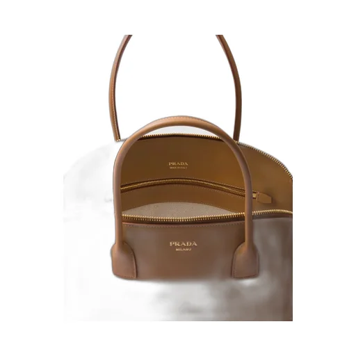 Large leather tote bag with zipper closure