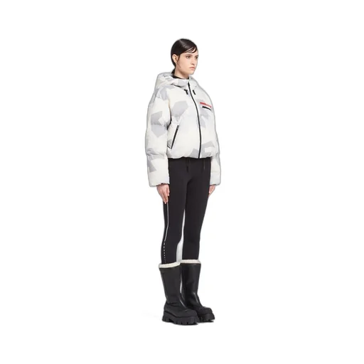Cropped camouflage print Re-Nylon puffer jacket