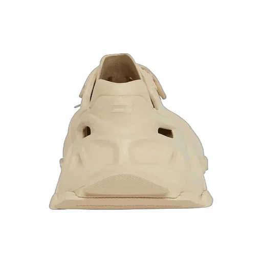 HD Lace-Up Sneaker