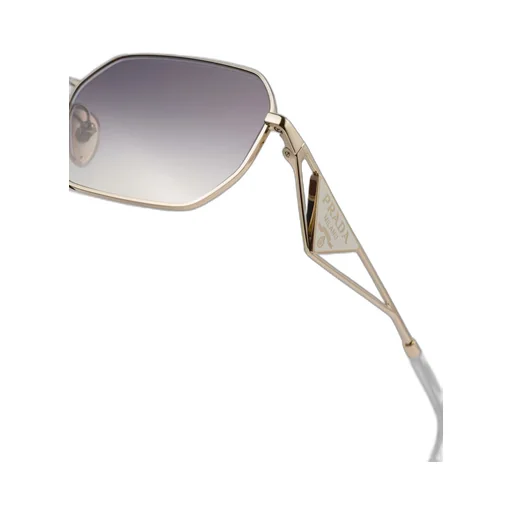 Sunglasses with triangle logo