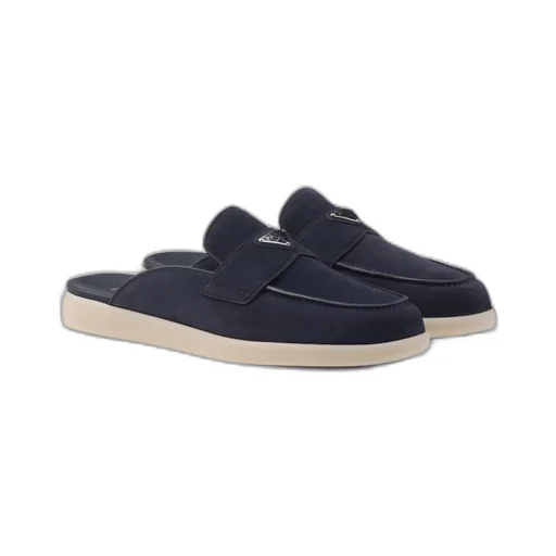 Suede sabots