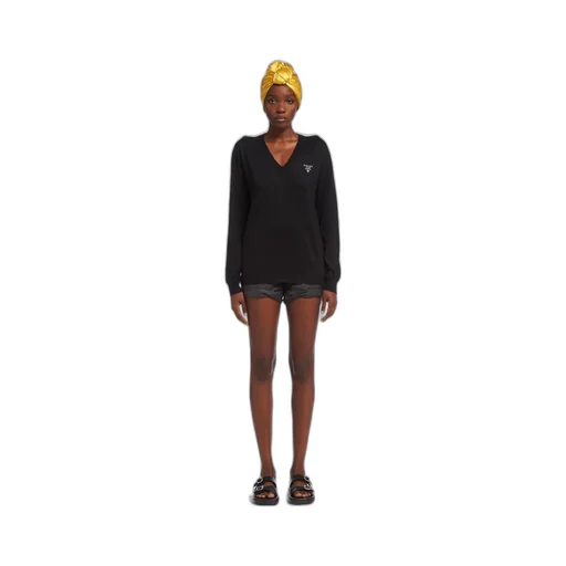 Cashmere V-neck sweater