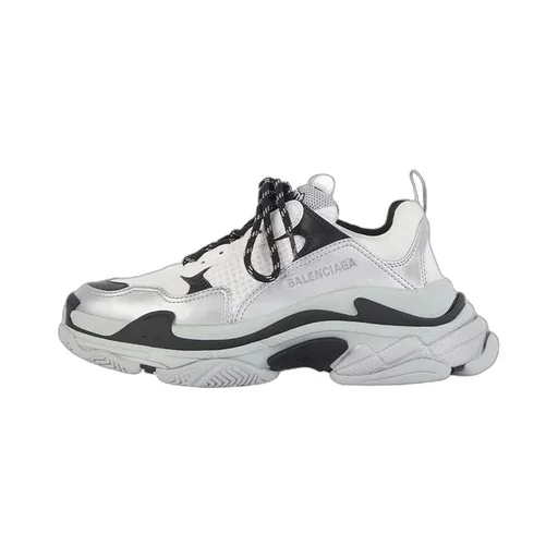 Triple S Sneaker