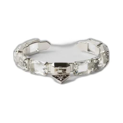 Metal bracelet with crystals
