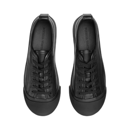 Vulcan Leather Sneaker