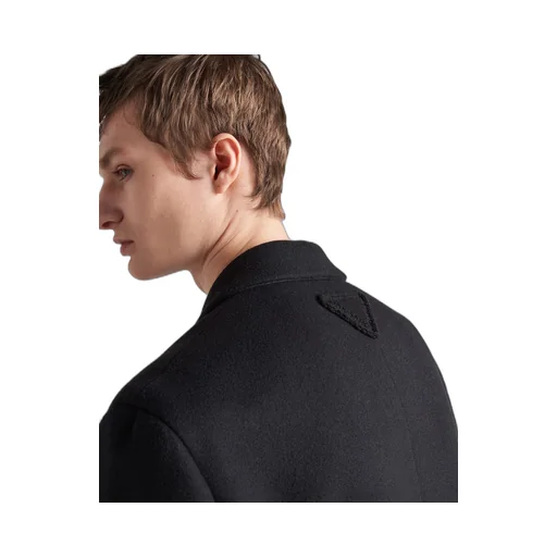 Single-breasted wool and cashmere coat