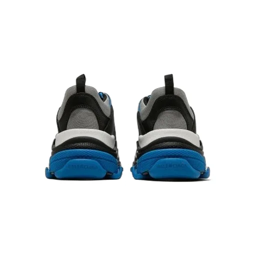Triple S Sneaker