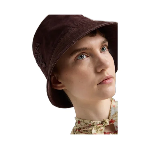 Canvas bucket hat