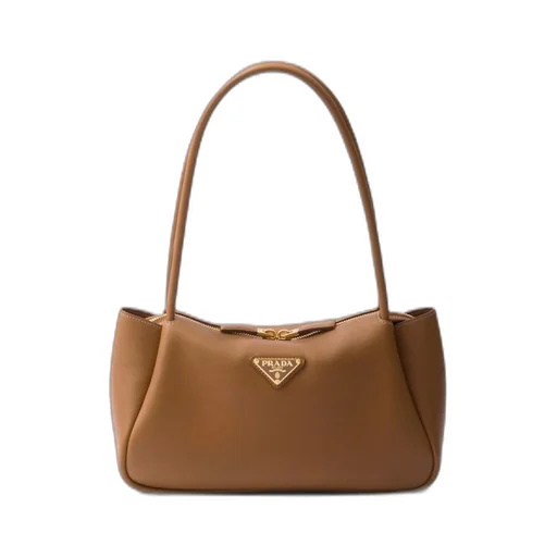 Medium leather handbag