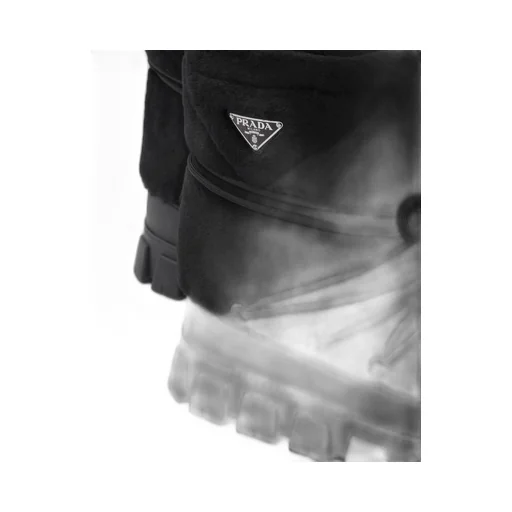 Shearling après ski booties