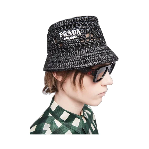 Crochet bucket hat