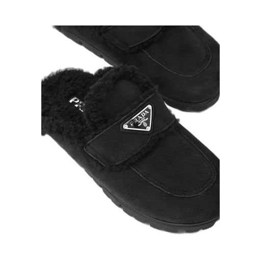 Shearling slippers
