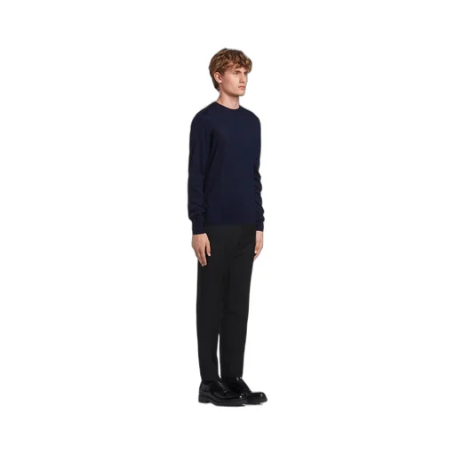 Soft Cashmere Crew-Neck Sweater