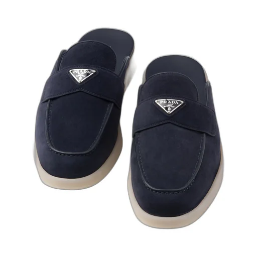 Suede sabots