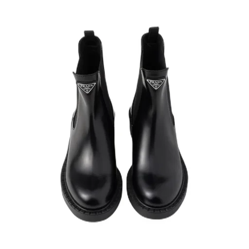 Brushed calf leather Chelsea boots