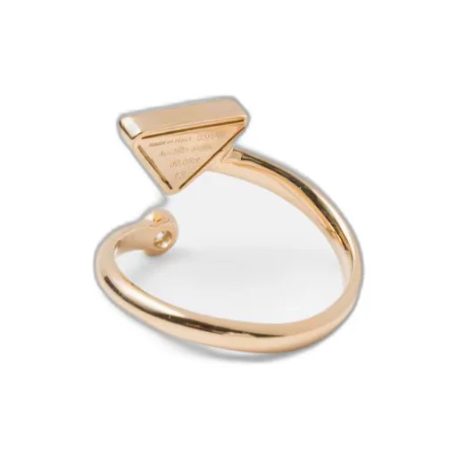 Eternal Gold contrarié ring in yellow gold with diamond and green quartz
