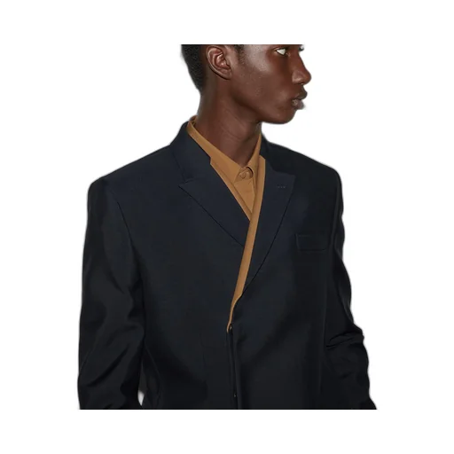 Fitted wool jacket
