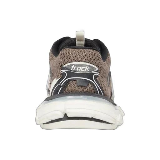 Track.3 Sneaker