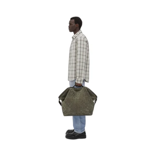 Large Passenger