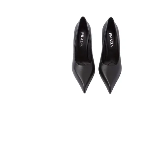 Leather pumps