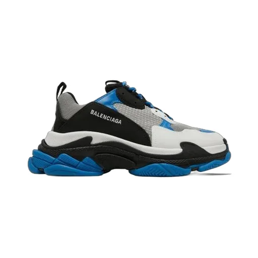 Triple S Sneaker