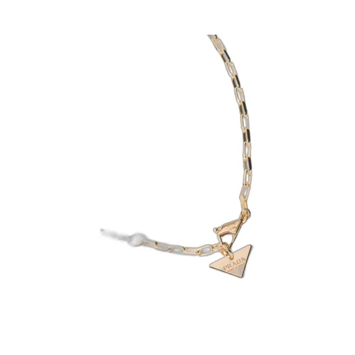 Eternal Gold small pendant necklace in yellow gold