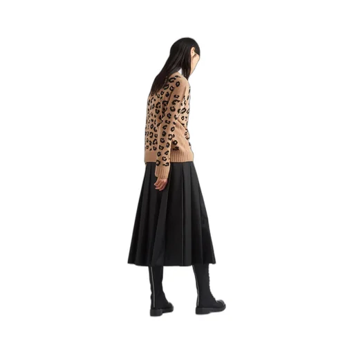 Wool and cashmere sweater