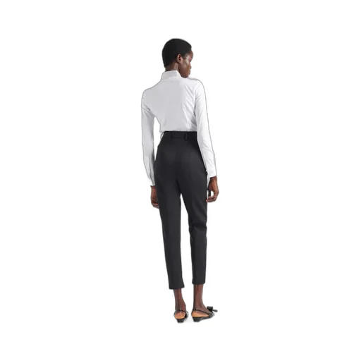 Embroidered poplin shirt