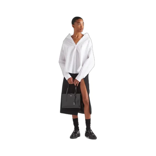Embroidered poplin shirt