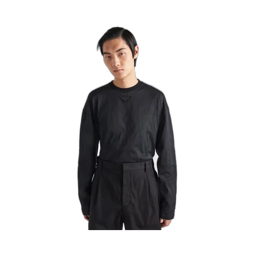 Long-sleeved cotton T-shirt
