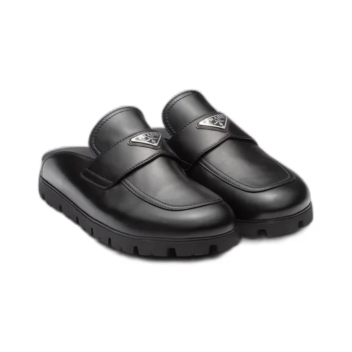 Leather sabots