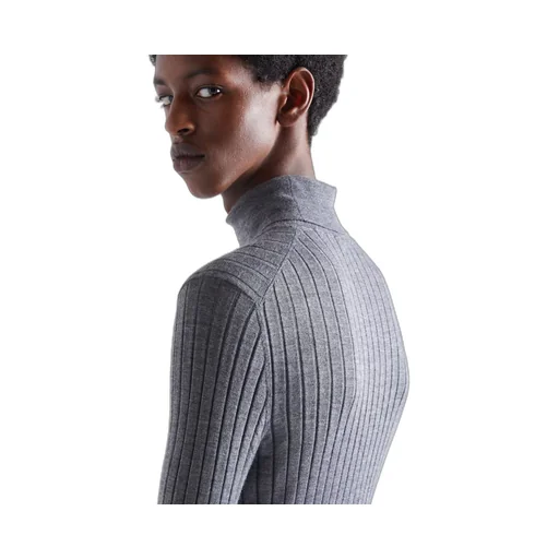 Cashmere turtleneck