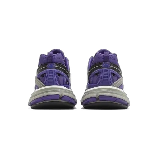Track.2 Sneaker