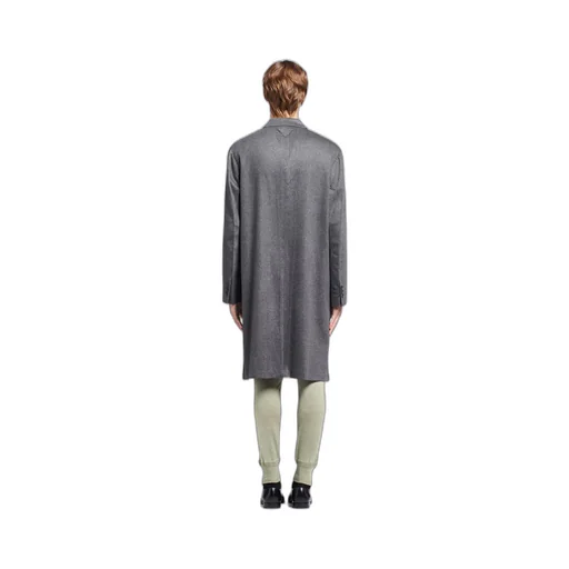 Single-breasted cashmere coat