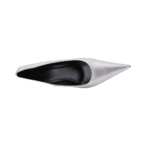 Embossed Square Knife Pumps