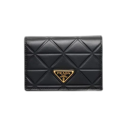 Small leather wallet with triangle motif