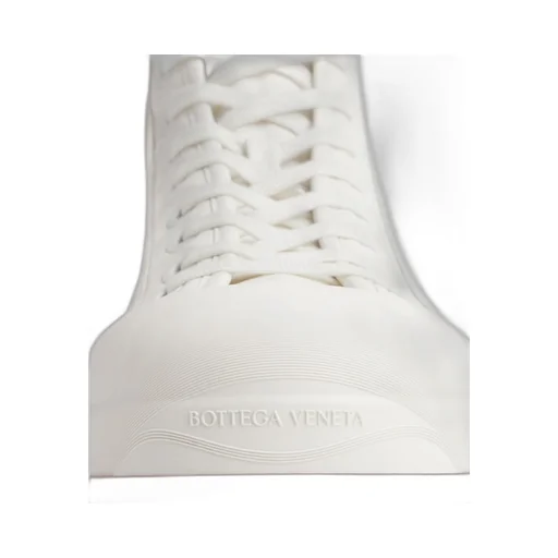 Vulcan Leather Sneaker