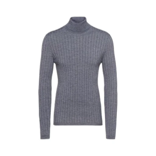 Cashmere turtleneck