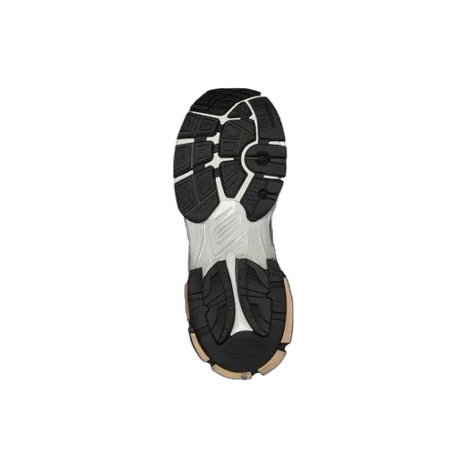 () Runner Sneaker