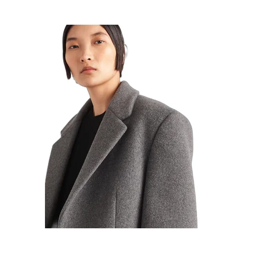 Single-breasted velour coat
