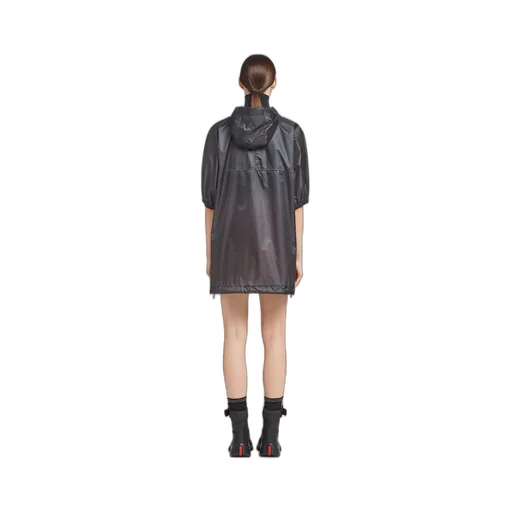 Ripstop hooded raincoat