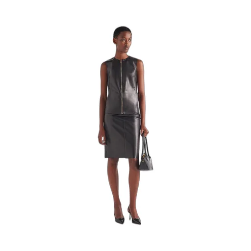 Stretch nappa leather vest