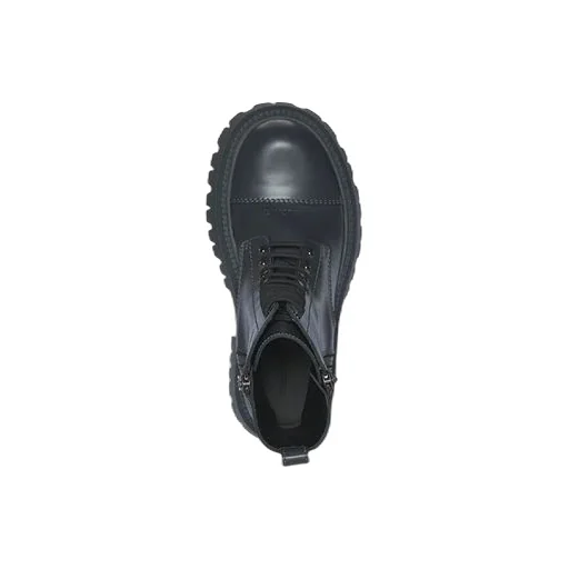 Tractor Lace-Up