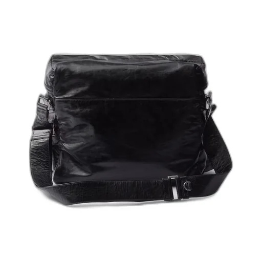 Leather shoulder bag