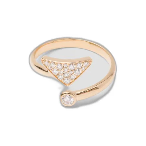 Eternal Gold contrarié ring in yellow gold with diamonds