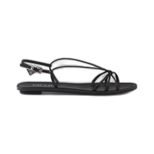 Flat leather sandals