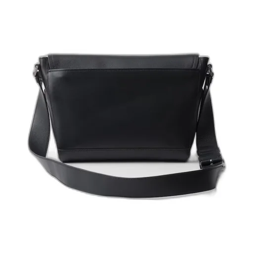 Medium leather shoulder bag